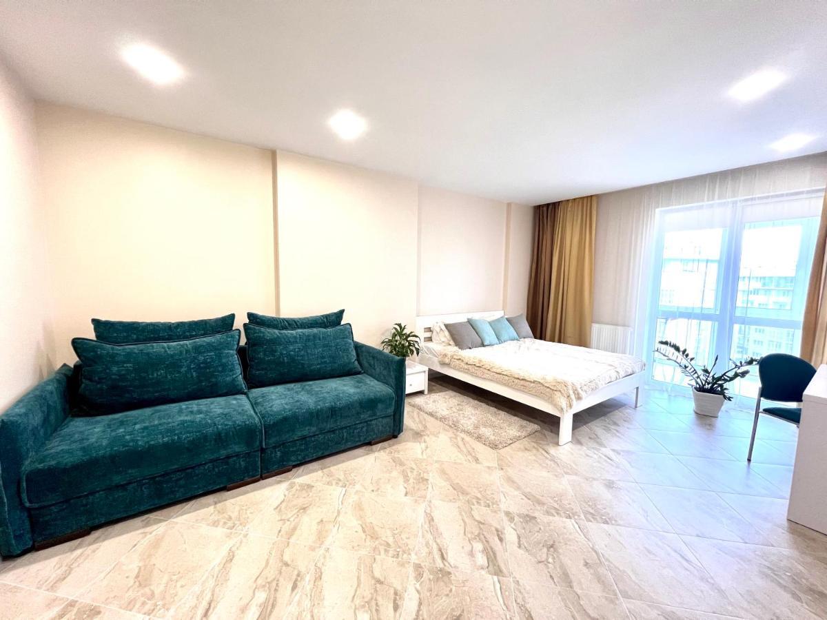 Osapart Romantic Apartment In The Complex Great Britain リヴィウ エクステリア 写真
